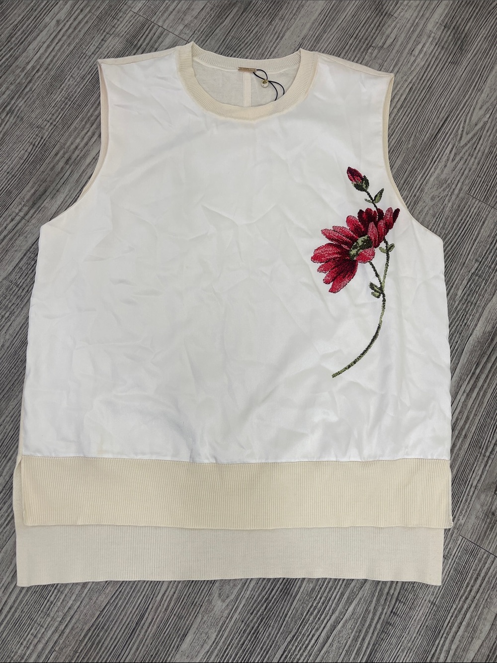 Adam Lippes Ivory Floral sleeveless 100% Wool Top size XL NWT.